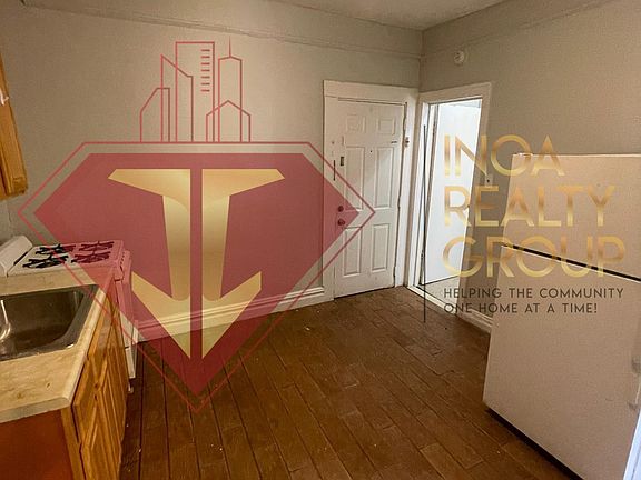 2nd image of 92 Waldo Ave #301