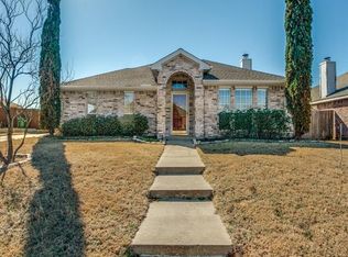 3018 Creek Hollow Dr, Sachse, TX 75048