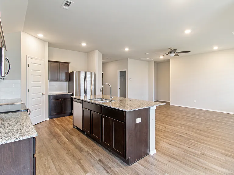 3700 S 1st Pl — Photo 14