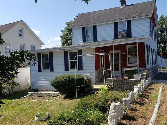 2nd image of 30 West St