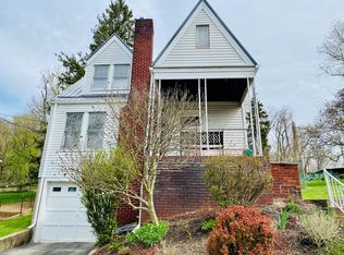 39 Suncrest Ave, Wheeling, WV 26003