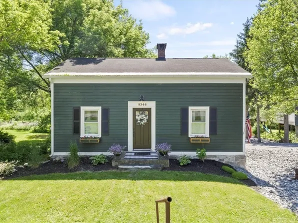 8348 Cazenovia Rd, Manlius, NY 13104