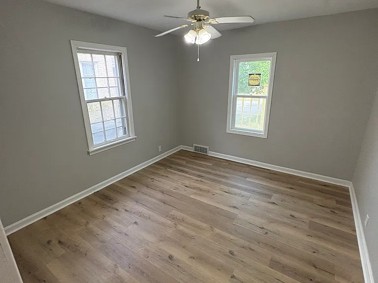 424 S Jameson Ave — Photo 19