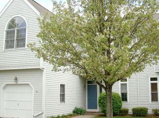 92 Morningside Ct, Shelton, CT 06484
