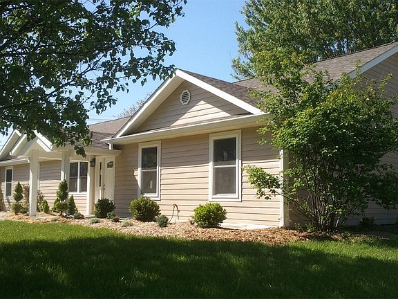 exterior - front right side