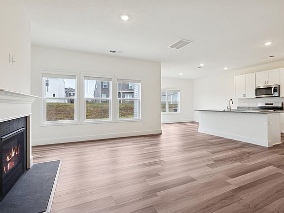 4th image of 5094 Grist Ln