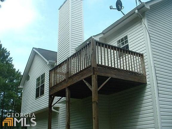 2nd image of 120 Bombay Ln