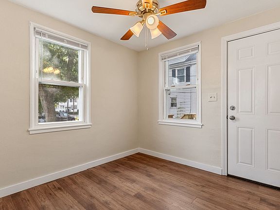 4th image of 10 Keyes St #10