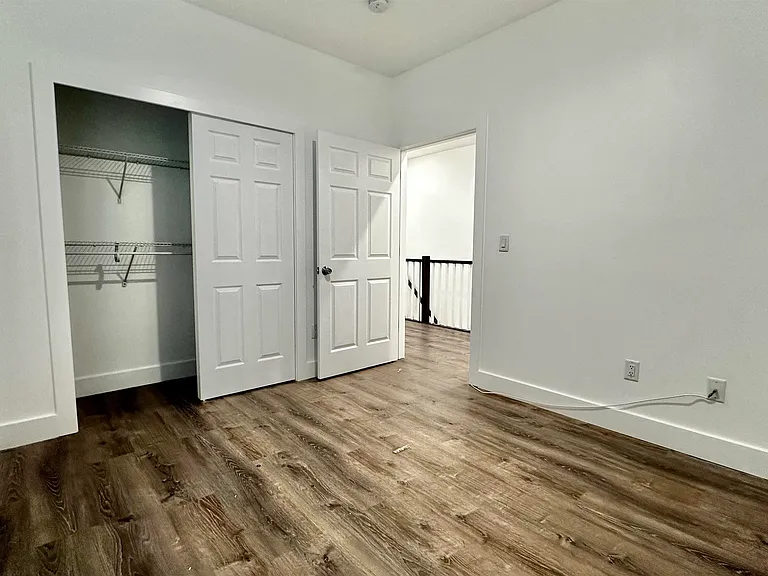 20 Fisk St #A — Photo 14