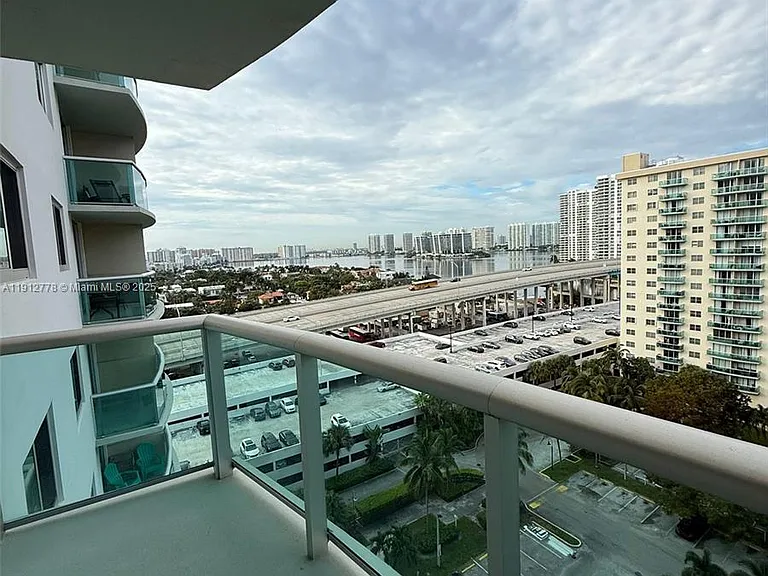 19380 Collins Ave #1209 — Photo 16