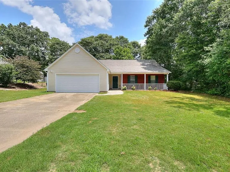 4160 Janel Ln — Photo 1
