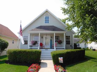 722 Prospect Ave, Kirkland, IL 60146