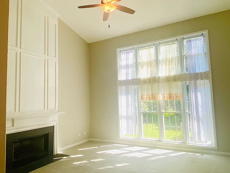 1705 Waterclose Ct — Photo 18