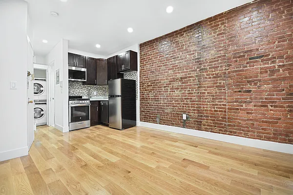 Rented by Compass | media 8