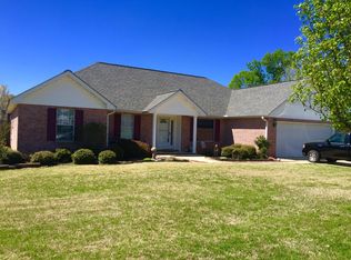 156 Rogers Way, Columbus, MS 39702