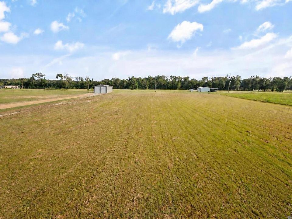 1st image of 21262 Mayberry Ln