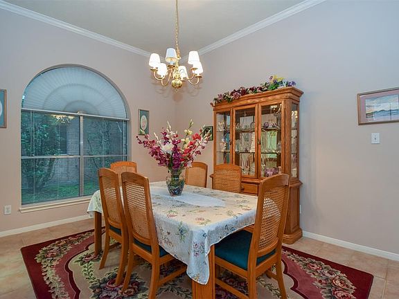 Formal dining can fit a 6, 8 or even a 10 chair table very comfortably!