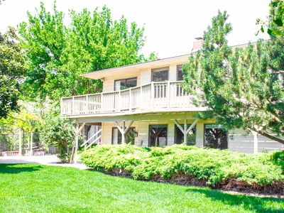 6070 W Hill Rd, Boise, ID, 83703