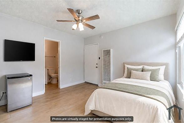 1st image of 2344 Walnut Ave #4