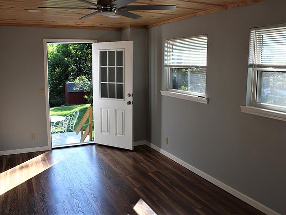 4th image of 456 Wilke Dr