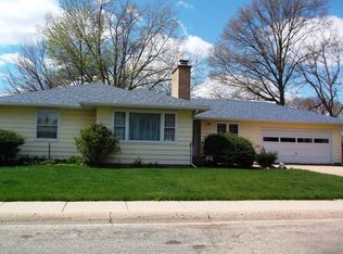 202 S Chestnut St, Princeton, IL 61356