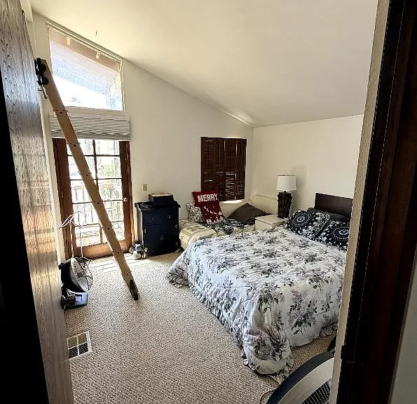 1215 Kingston Ln #2 — Photo 9