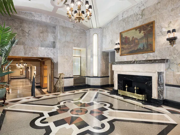7 Park Avenue image 8 of 9