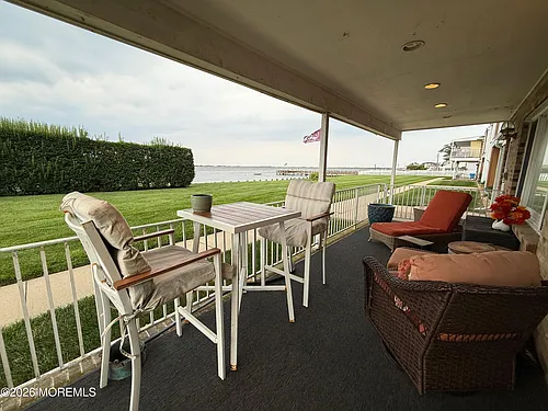 324 Shore Dr #E-1 Photo 1