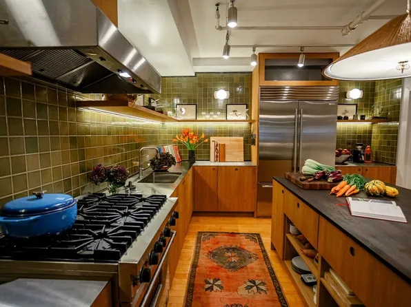 195 Bowery image 8 of 10