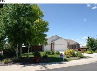 1858 Primrose Ct, Johnstown, CO 80534