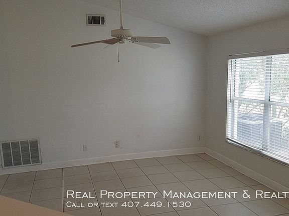 5th image of 374 Burleigh St