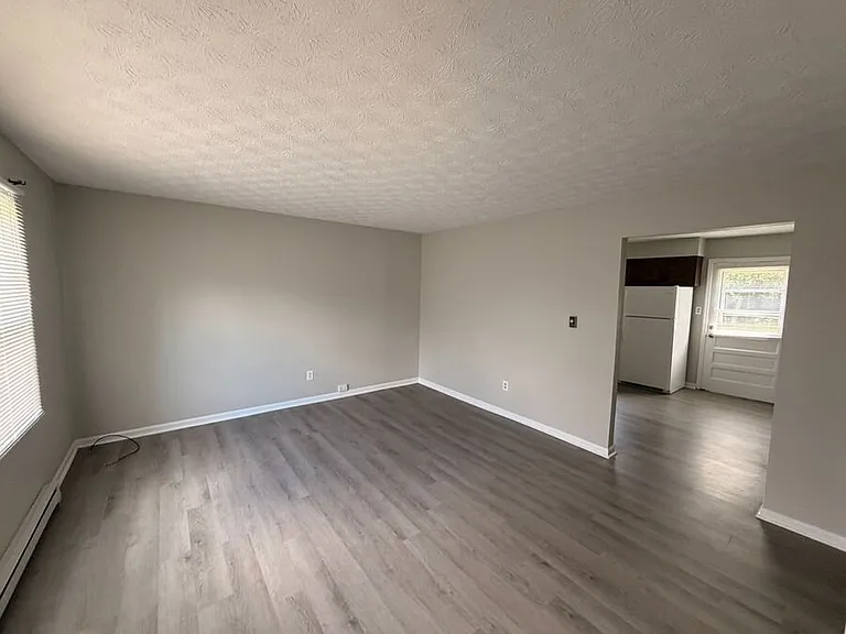 314 Walters Ln #B — Photo 27