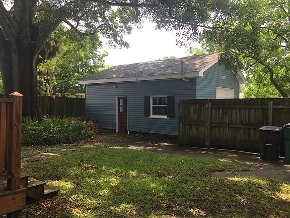 3rd image of 452 Metairie Lawn Dr