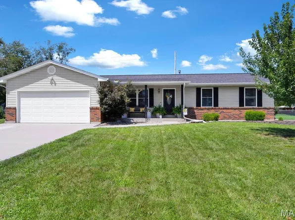 1165 Haven View Dr, O'Fallon, MO 63366