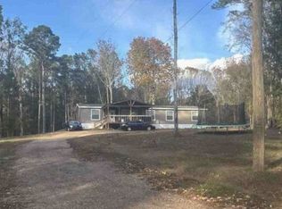 202 Moore St, Morton, MS 39117