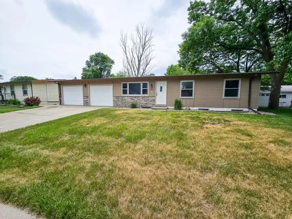 1808 Santee Pass, Brookings, SD 57006