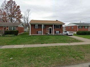 3310 Chinquapin Ln, Louisville, KY 40219