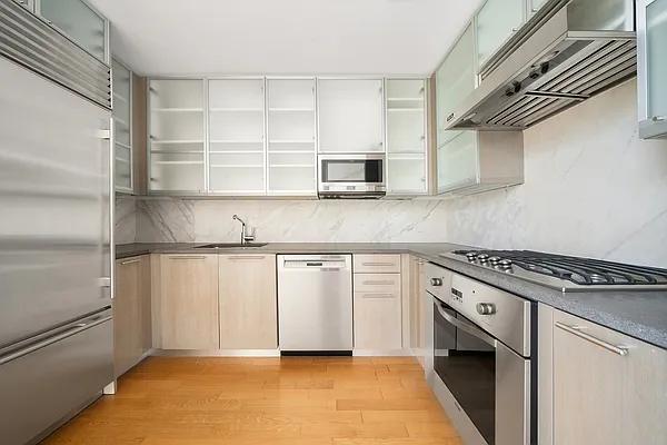 Rented by Compass | media 3