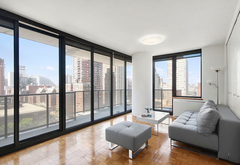 1st image of 161 W 61st St APT 11B