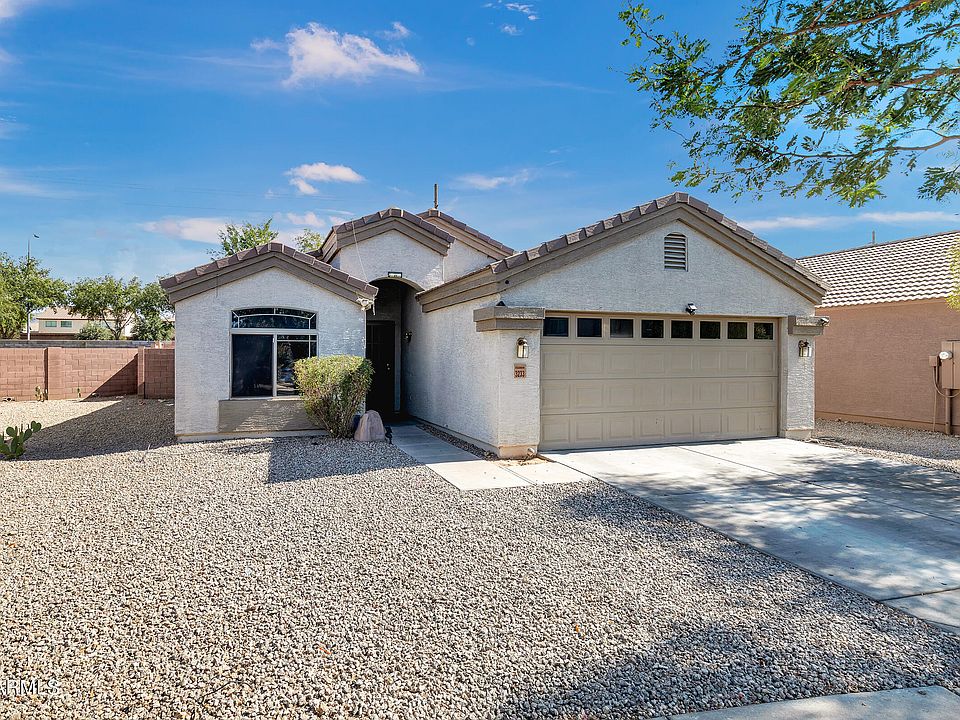 1st image of 3233 W HUNTINGTON Drive