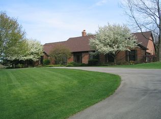 9503 Ravine Ridge Dr SE, Caledonia, MI 49316