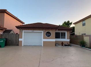8600 NW 196th Ter, Hialeah, FL 33015