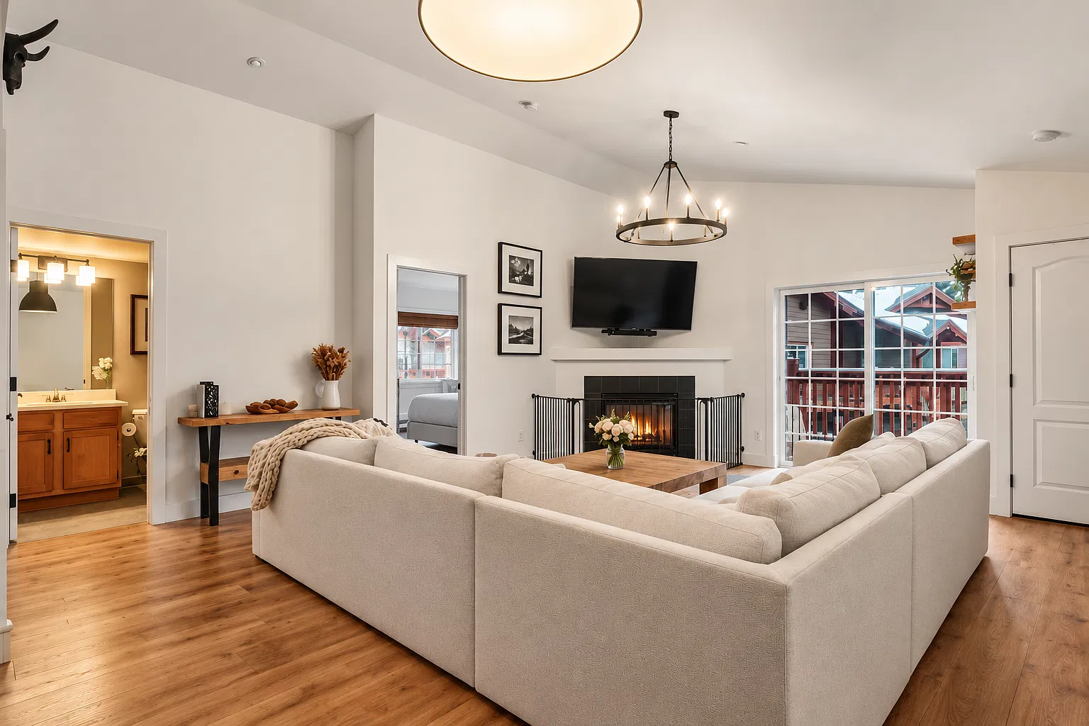 2 bed, $3,500 — Photo 2