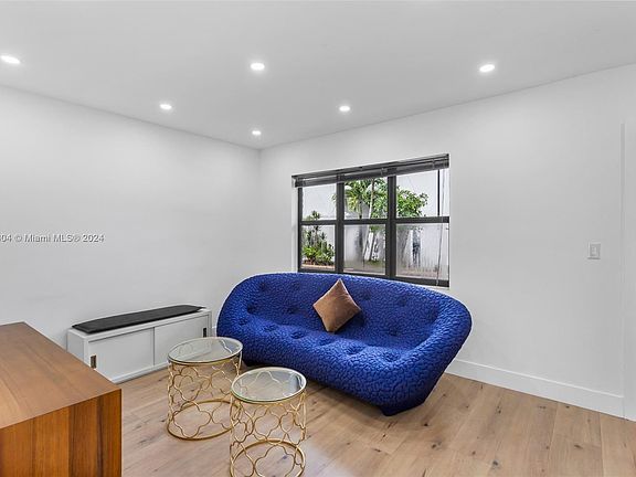 3rd image of 6667 Miller Dr #37
