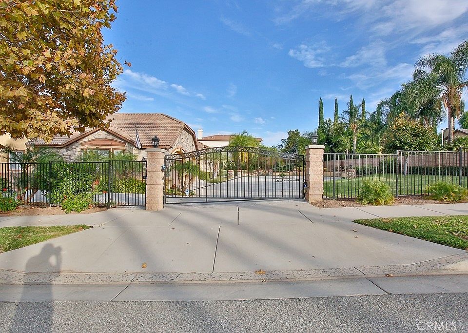 3781 S Main St, Corona, CA 92882 Zillow