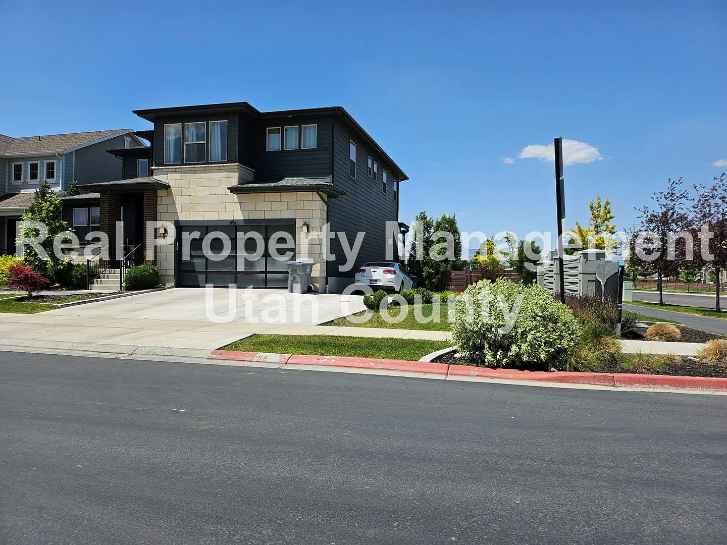 Vineyard apartment With Private yard — Photo 2