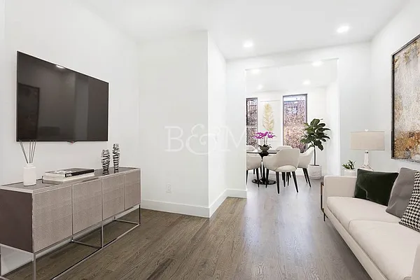 Rented by Brick&Mortar | media 36