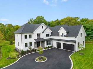 9 Brookside Dr, Warren Twp., NJ 07059