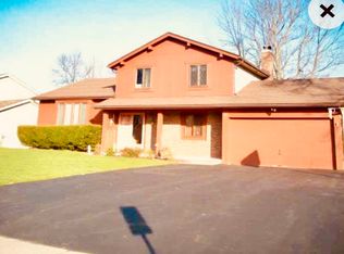 40 Northwood Dr, Rochester, NY 14612