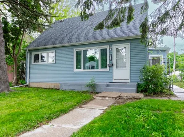 5680 North 60th STREET, Milwaukee, WI 53218